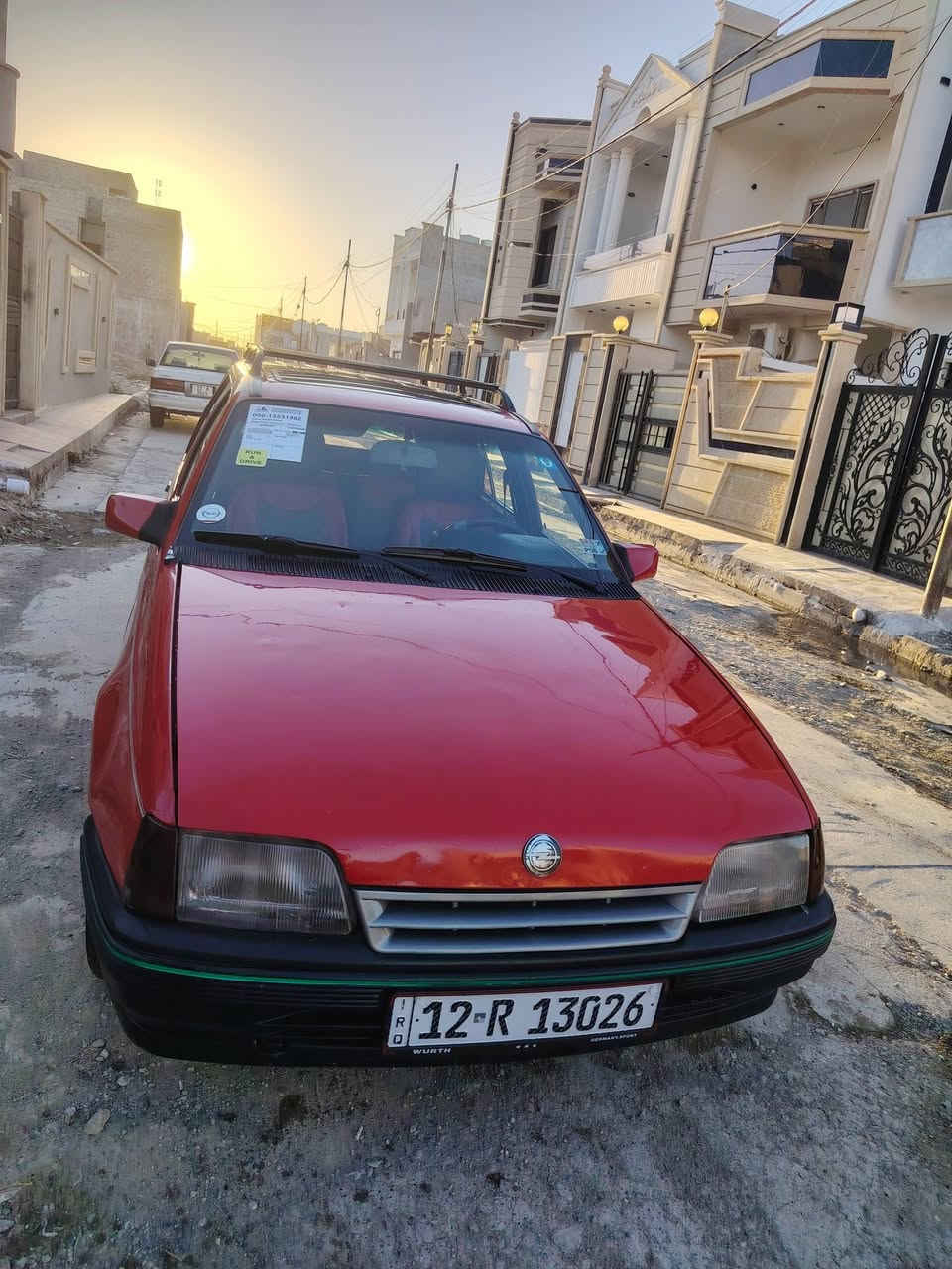 سلام عليكم
اوبل كاديت صالون حجم 16
موديل 91 
سنويه عضم لغايه 2031 باسمي
تصليح دواير ودوسان بدون اي طخه
سياره جاهزه من اي نقص
سعر 32 وبيها مجال 
رقم الهاتف
*********** كورك
***********اسيا
