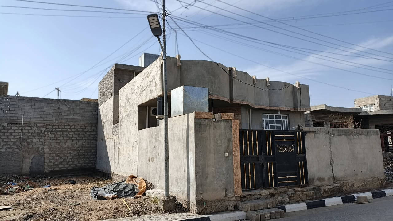 #دار_للبيع_في_الخالدية
#دار_للبيع_في_الخالدية
#حي_الامين قرب جامع قباء صعدة المستشفى 
 
♣مساحه 185م 
♣شارع 8م تبليط مجاري ارصفة

♣تجاوز مسجل بالبلدية

💦البيت طابقين اربع غرف  +مطبخ+أستقبال+حمام

💦البيت جاهز من كل شيء   

💠السعر 70 مليون  فقط قابل للتفاوض 

🍂حي_الامين قرب جامع قباء صعدة المستشفى 
 
♣مساحه 185م 
♣شارع 8م تبليط مجاري ارصفة

♣تجاوز مسجل بالبلدية

💦البيت طابقين اربع غرف  +مطبخ+أستقبال+حمام

💦البيت جاهز من كل شيء   

💠السعر 70 مليون  فقط قابل للتفاوض 

🍂***********
