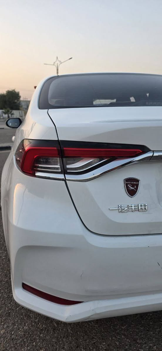 السلام عليكم 
كورلا ٢٠٢٤ رقم بغداد بـ اسمي
السيارة مكفولة ما عدا شبر أو اقل بالحافة مال قبق الجنطة 
مشتغليها شغل حلو ورصعة كلش صغيرة بالكنر ممبينة 
سعرها ١٤٨ 
*********** واتساب ايضا
