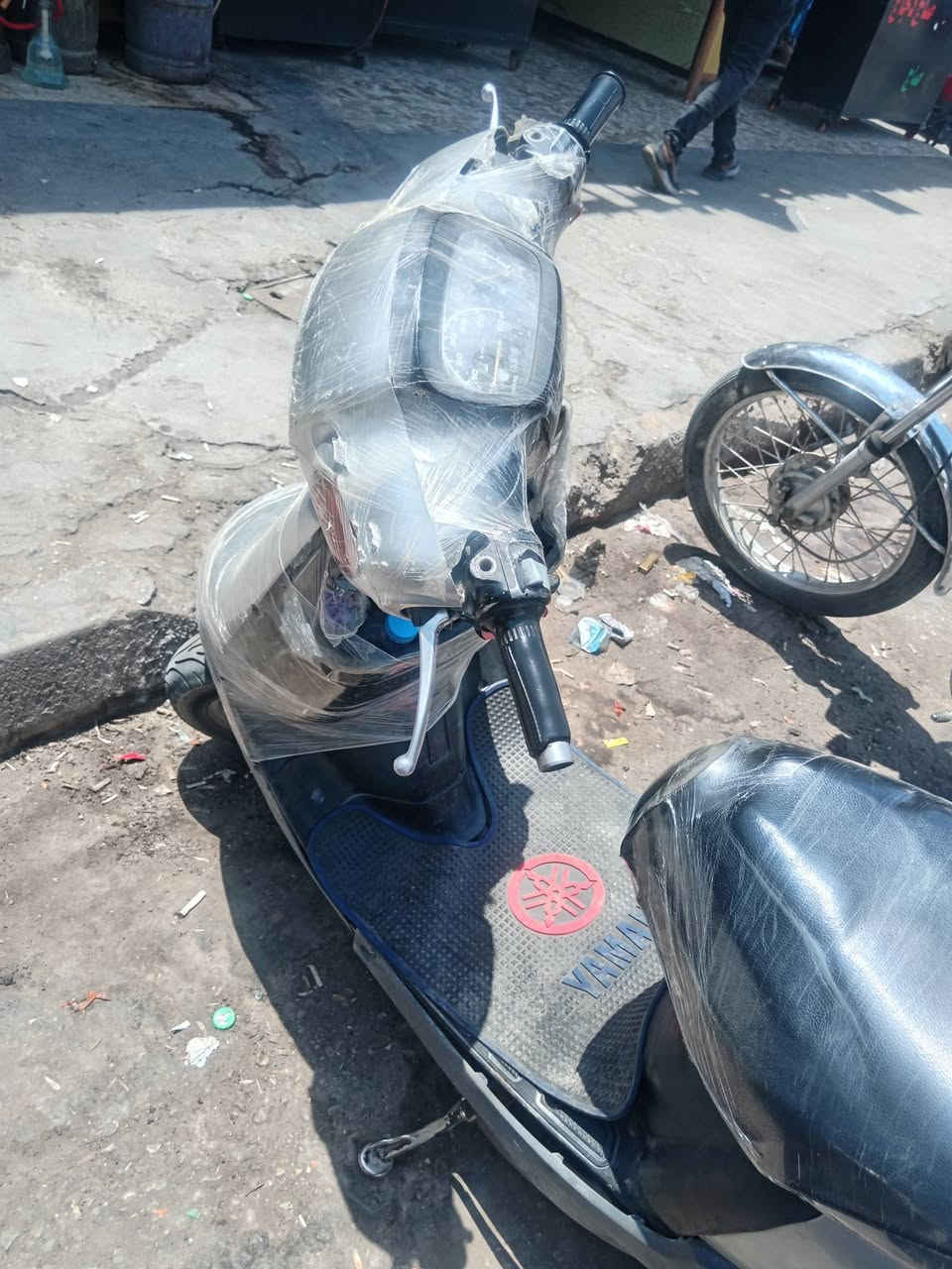 سلام عليكم دراجة للبيع السعر 225 نقص باتري وصالنصة ولايت امامي بيهة مجال كربلاء مقابيل مول الحارث *********** مجفته
