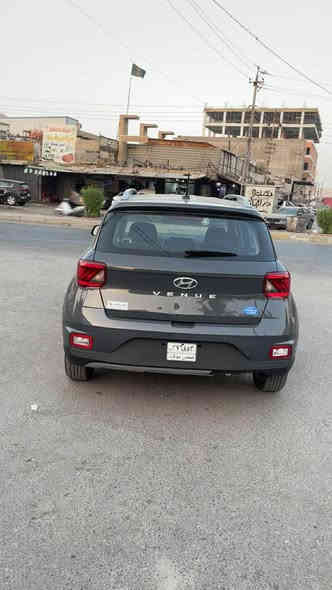 السلام عليكم للبيع ‏هونداي ‏فينو موديل 23 دخول جديد السيارة جاهزة بدون لغد ولا شاصي بدون دواخل بيها فقط جاملغ بدون رقم منفيس باسمي السعر 123$  بيها مجال مكان بغداد الاستفسار اكثر اتصل *********** بغداد
