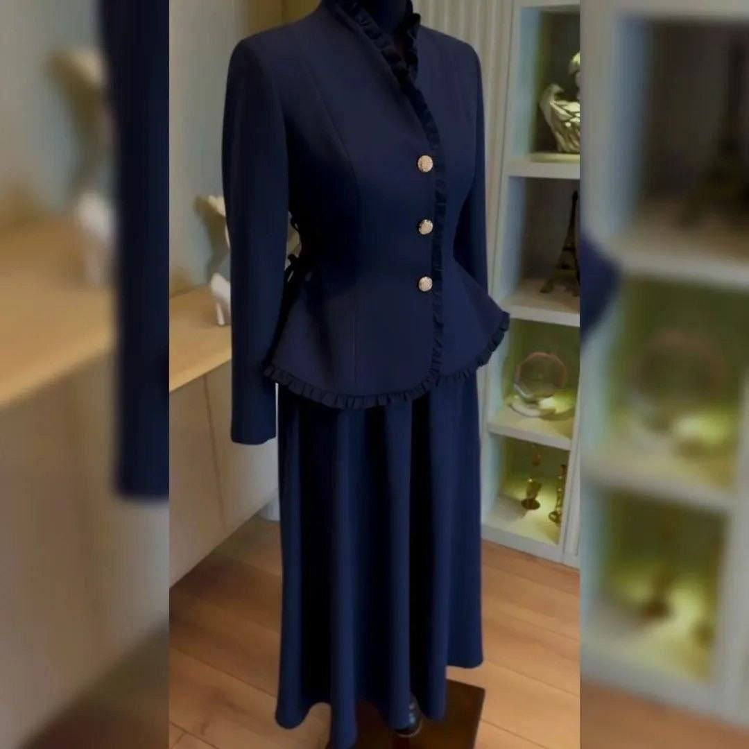 👇👇 بسم الله توكلنا على الله 👇👇

👌👌 ومازال لدينا إبداع لم يصل إليه أحد 👇

✨✨✨ أحدث صيحات الموضة العالمية لعام 2026
🎨🎨 الألوان :-كما معروضه 

طقم تنوره +سترا مبطنه 
قياس  38 40 42 44 46 48

توصيل جميع محافظات العراق


**إذا كنت صاحب هذا الإعلان وتريد حذفه لأي سبب، رجاءا أرسل رسالة إلى الدعم الفني**