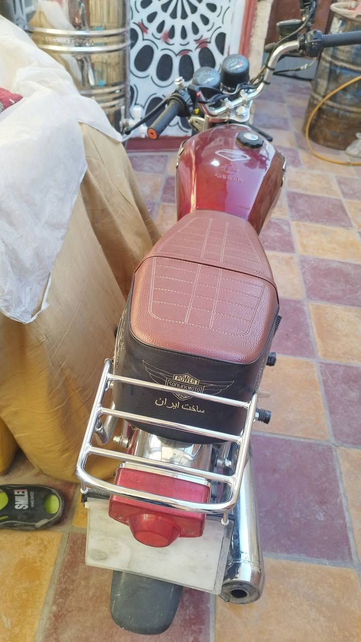 السلام عليكم دراجة نامة مسجلة اصولية رقمها كامل تروح گبل شدة صاحب الدراجة ***********
