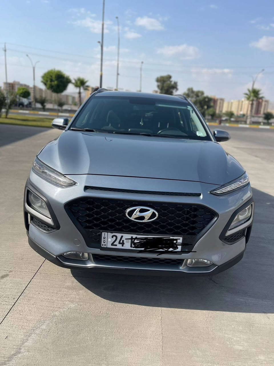 Hyundai kona2021
كونا مديل 2021فورويل ..
سعر السيارة 147  مجال بسيط

رقم جديد سنوية جديدة لغاية 2028

صور الحادث موجوده ويا الصور

ماشية152الف كيلو متر

المواصفات 

مكينه 2000 دوش

شاشه كبيره 

كامره دوارا 

فول تحكم استيرن 

3 وضعيات قياده  ايكو+نورمال+سبورت

لد نهاري 

رادار  جانبي

كشنات تدفئه
ستيرن تدفئه

المكان دهوك
***********
