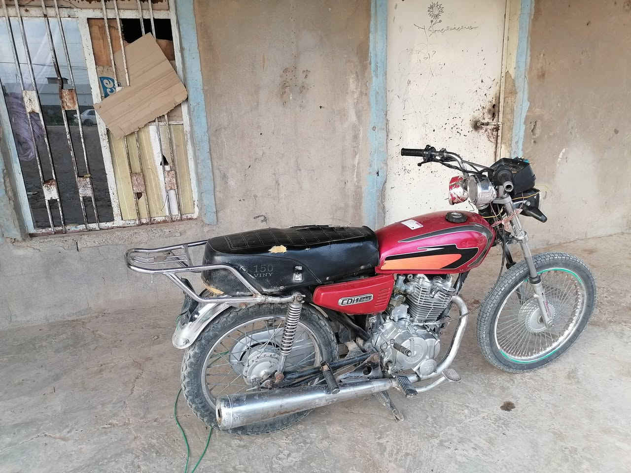 سلام عليكم ماطور البيع محرك سلف مصبوق بخاخ  بس صوتو عالي 150 وبيه مجال مكاني الگياره *********** واتساب
