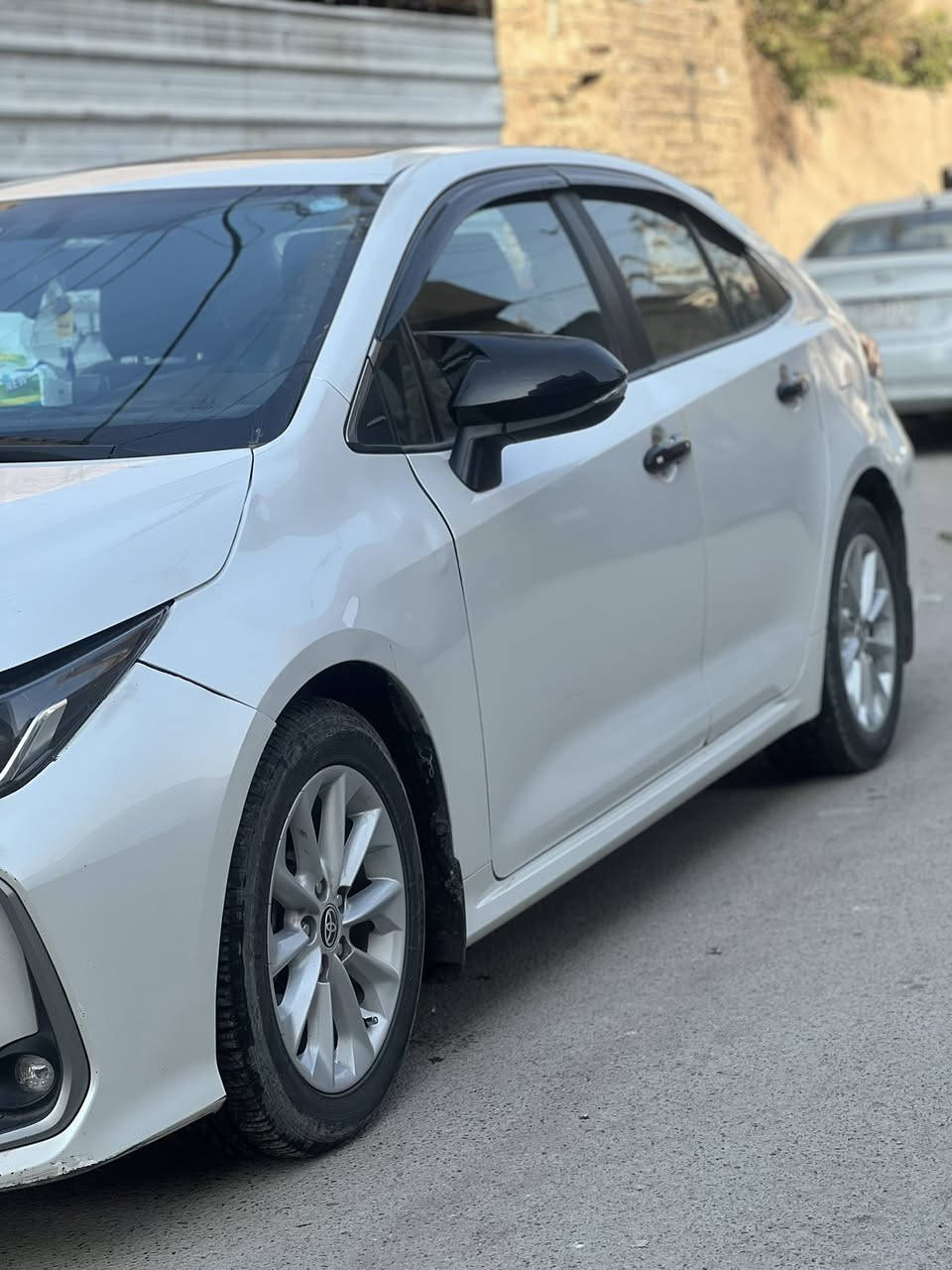 سيارة كولا خليجي شركة جيهان السيارة نضيفه وحلوة مديل 23 السعر 165 وبيهة مجال حك الجية الرقم *********** بغداد الوشاش
