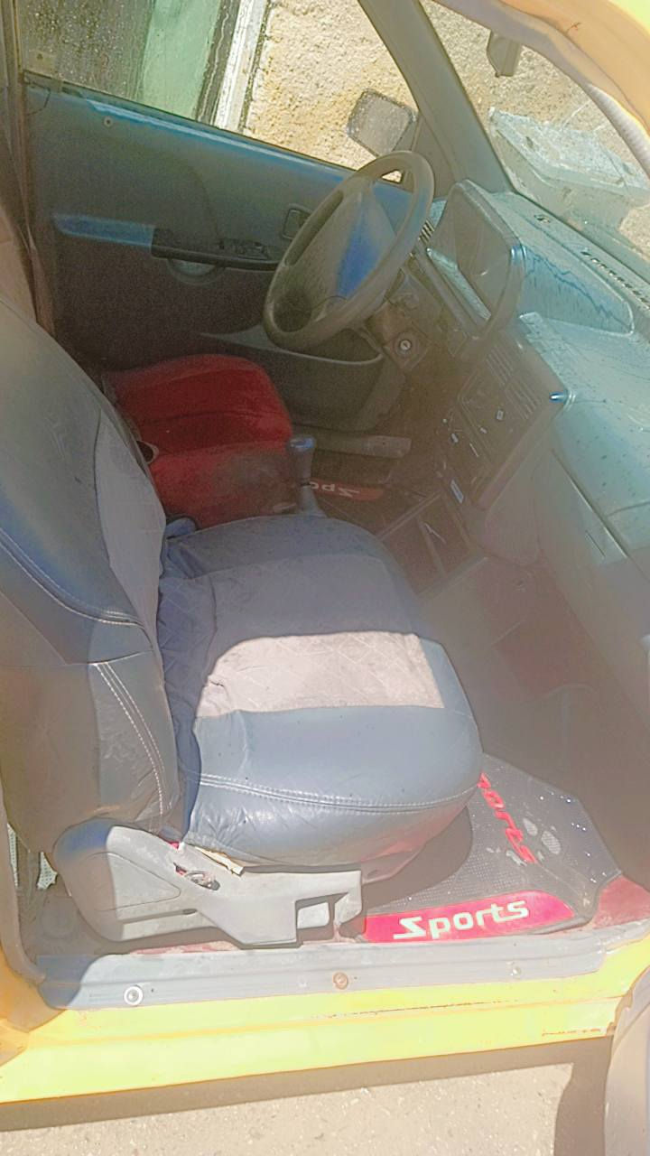 سايبا 11 حلوة مرتبة رقم بغداد انكليزي مصفره هيئة وغرامات كير محرك شواصي بيه طخطخات بسيطه تخم تاير خط ابيض جاهزه مكاني بغداد السعر 19 بيه مجال بسيط ***********
