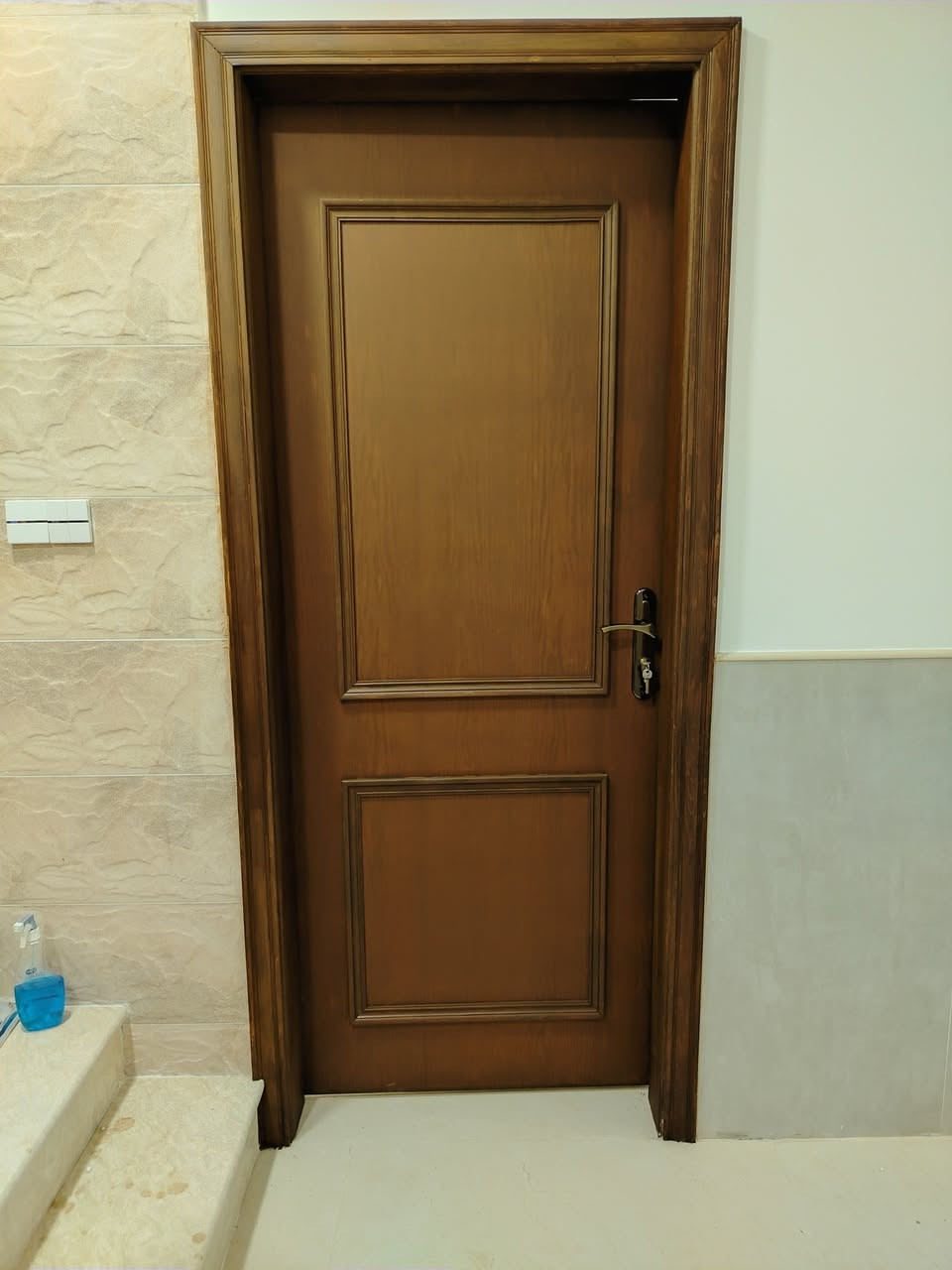 صبغ ابواب لون بندقي مطفي مات
ورشة الفرشاة الذهبيه لصبغ الموبيليا بأنواعها
هيت - الزهور الاولى - قرب مجمع دلع بيتك ومدرسة زدني علما
هاتف__ ***********
واتساب
