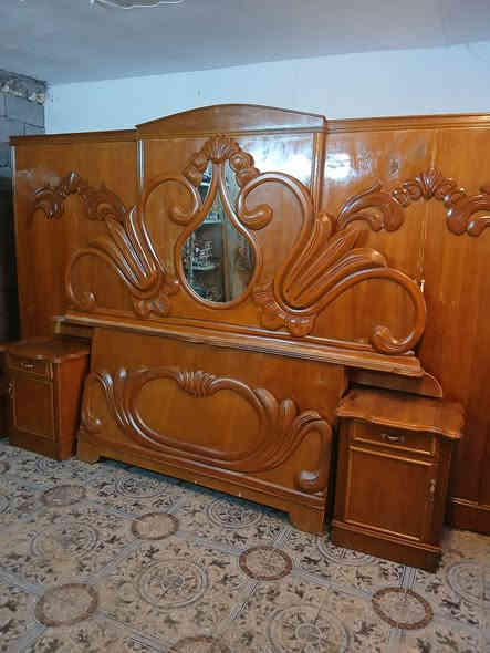 غرفه صاج خارج داخل حطاطه ست ابواب نظيفه جدا سعرهه ٦٥٠ للتواصل ***********مكاني بغداد
