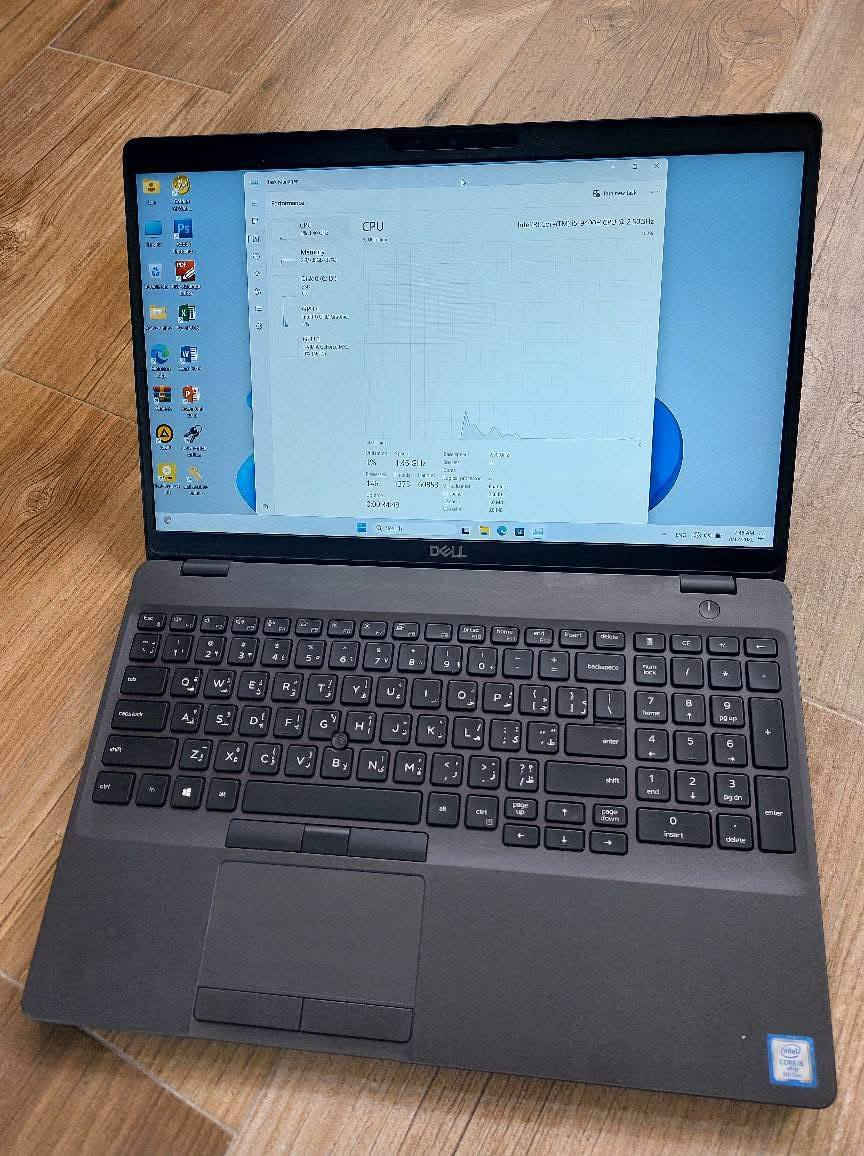 لابتوب Dell Latitude 5501 Ci5H 9th  
شاشة حجم كبير 15.6 لمس
مع كارت شاشة منفصل خارجي ٢كيكا نفيديا 
بمواصفات مناسبه للتصاميم والبرامج الهندسية والمكتبية  والحسابية والتصفح والأمن السيبراني  .
بسعر 395 الف دينار عراقي 
Cpu Ci5-9400Hجيل تاسع حرف المعالج H
Hard 256GB nvme قابل للتطوير 
Ram 8gb ddr4         قابل للتطوير 
VGA 2gb nvidia mx130 خارجي 
15.6 screen 1920x1080 FHD لمس
Back-light Ar-En ضوئي 
Charger dell شاحن اصلي 
يمكن للزبون فحص اللابتوب وتشغيله والتأكد من المواصفات قبل الاستلام  اللابتوب.
نسبة النظافة 97%
ضمان لمدة خمسة أيام للفحص في حالة وجود خلل مصنعي تستبدل بنفس الموديل حصرا 
عنوان المكتب بغداد شارع الصناعة مجمع الرياش مكتب اليسر للتواصل والحجز ***********
