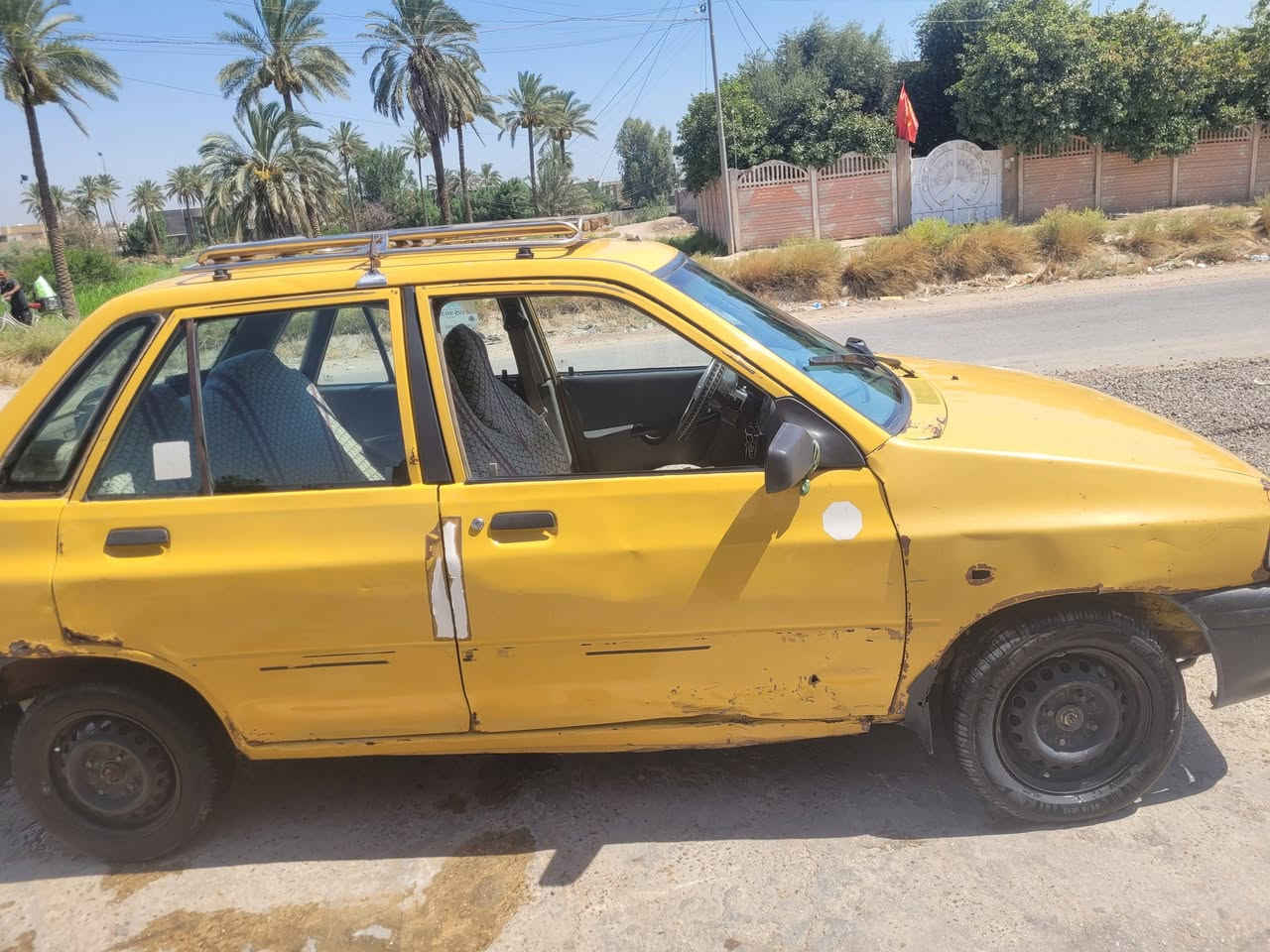 سايبه للبيع موديل 2013 عليها هيئه وغرامه 400 الف علا المشتري السعر 15 وبيها مجال للطيبين  مكاني كربلاء طويريج ***********
