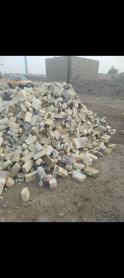 يوجد كسر للبيع بسعار مناسبه اغلبيته طابوك سالم وتليثي ونصاف
حمل فول توصيل العماره اقضيه ونواحي  تصال عل رقام التاليه أو مراسله عل واتساب //  ***********\/***********
