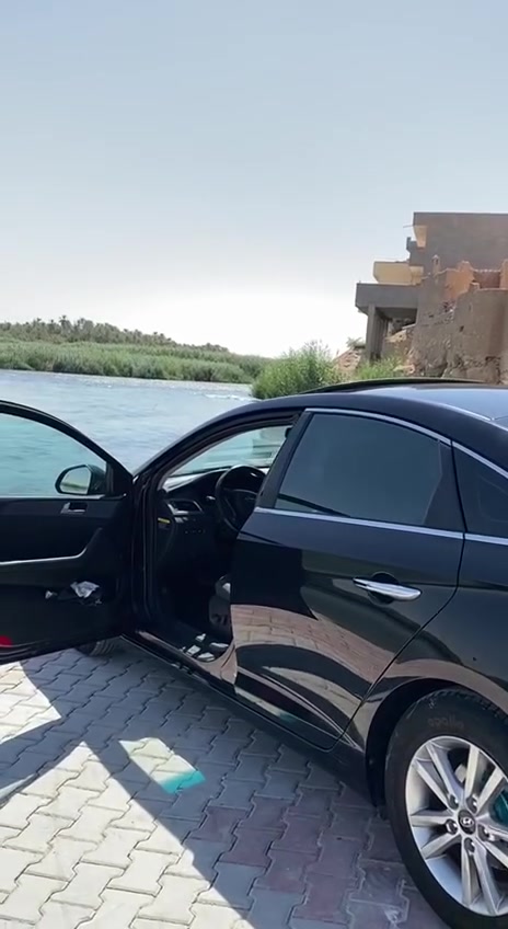 السلام عليكم
سوناتا 17 وارد كندي 
ماشيه 95000 K
مواصفات  
بصمة 
فتحه سقف 
تدفئة كشنات وسترين 
كامرة خلفيه 
حساسات خلفيه 
تبريد منفصل 
رادار جانبي 
نظامين قياده سبورت وايكو 
عليها منظومة لد 
محركGDI 2400 مجفت ونظيف 
وماشي عليه تقريبا 20 الف 
سنوية بسمي لحد 2029
هزة ساقطه 
رقم اربيل 
حادث 
حادث كندة جاملغ امامي ايسر مبدل و بنيد مبدل والتكمه اليمنه راجع عليها البنيد وشويه من جوه كد شبر بيها صبغ 
بالعراق جاملغ امامي ايمن بيه بارد جوه لايت كد شبر وتكحيل 
وجاملغ خلفي ايمن الهلال مالته وانصبغ  وحالوب خفيف بالقماره


**إذا كنت صاحب هذا الإعلان وتريد حذفه لأي سبب، رجاءا أرسل رسالة إلى الدعم الفني**