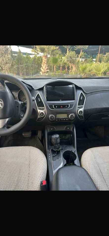 توسان 2010 هزة جديد سنوية جديد 4 تايرات جدد مافي مصرف رقم اربيل لتواصل ***********
