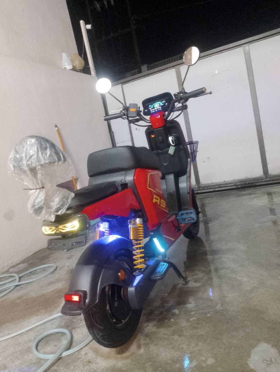 هاي دراجه r9 
٣٢امبير جديد باتريات ٪98 سفر بل پاكه ت مابي عيب بشركه ونلي اصلي سعر575 مكان كركوك پنجاعه لي


**إذا كنت صاحب هذا الإعلان وتريد حذفه لأي سبب، رجاءا أرسل رسالة إلى الدعم الفني**