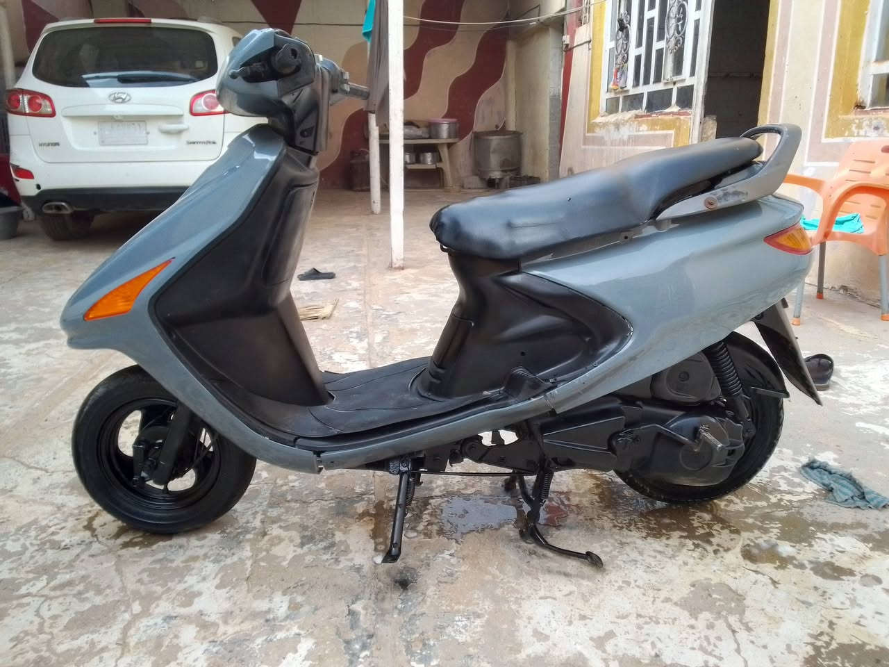 السلام عليكم
دراجه فراشه للبيع مكينه ما مفتوحه جاهزه 
كهربائيات شغاله 
رايدها ب450وبيها مجال 
***********
ماسنجر او واتساب
