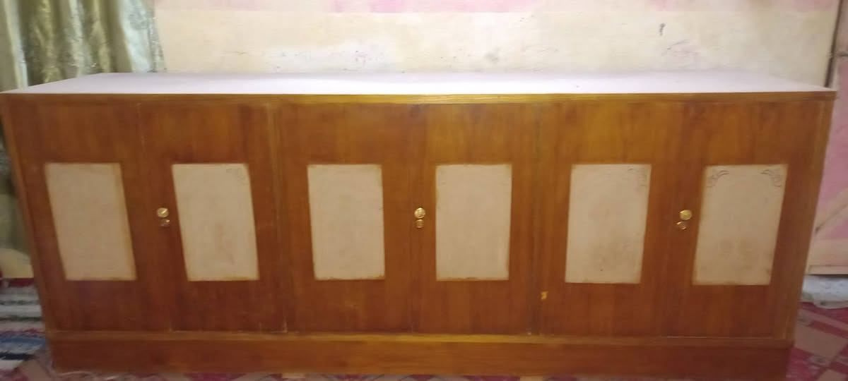 بوفية مترين ونص نجارة للبيع ***********
