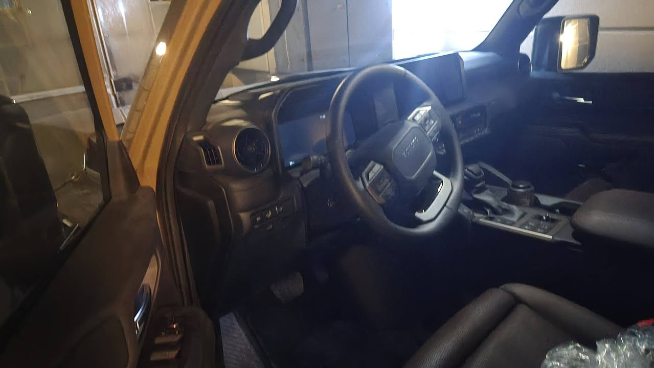 برادو زيرو ٢٠٢٥ ادفنجر
وكالة جيهان بيه حالوب جدا جدا خفيف ٣ رصعات فقط رقم اربيل للبيع فقط 
مكانها بغداد السعر ٥٥ الف دولار 
***********
