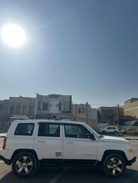 جيب باتريوت 2017 سياره داخله مكفوله بيها بس هاي الضربه بلعراق نضرب بجا...