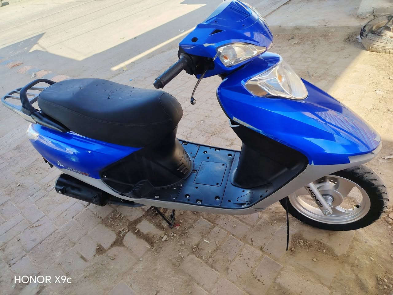 دراجه سكنس موديل 25 للبيع نضيفه ما ناقصه برقي واحد مكفوله من كلشي سعره 900 وبيه مجال النجف الاشرف الحيدرية 
 لل تواصل رقم ***********+واتساب
