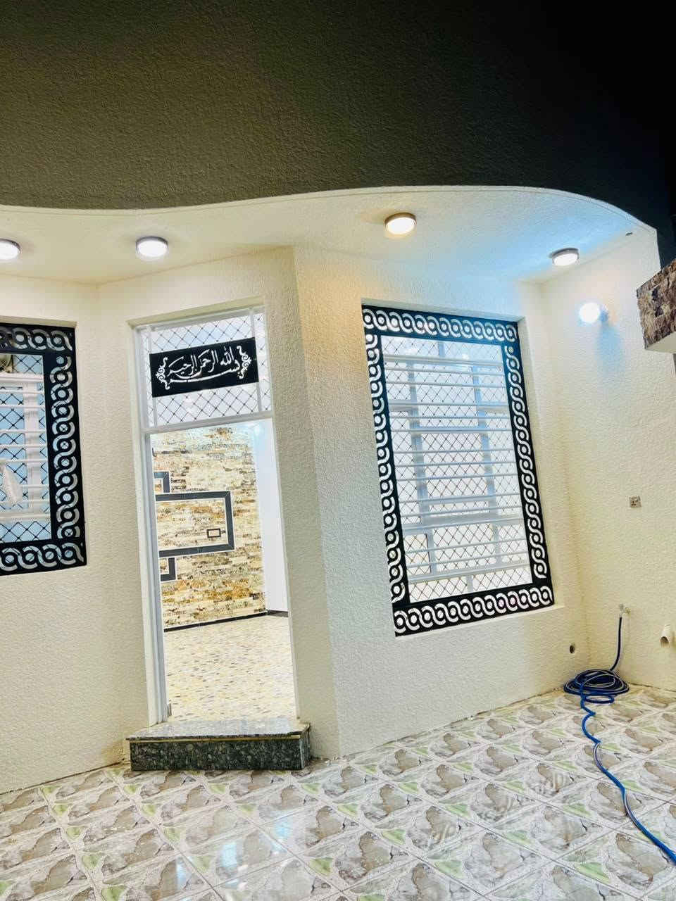 اللهم صل على محمد وآل محمد مشتمل اللبيع ع السبيس ١٢٥متر طابو صرف منطقت العابرات بناء حديث *********** ***********

