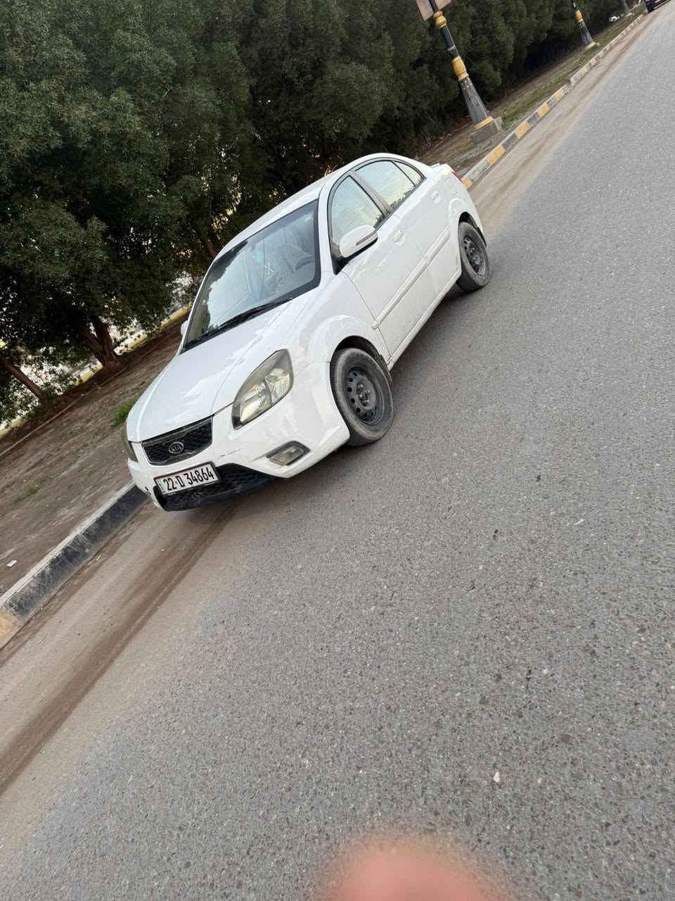 سلام عليكم سياره نوع كيا ريو  موديل 2011مكفوله من الحادث والضرب والتبديل والفتح والصبغ سياره خير من الله كفاله كير مكينه حداديه تخم تاير تبريد تدفىه تبريد ثلج شاير مري العنوان كربلاء السعر 88وبيه مجال حك الجيه الهاتف ***********
