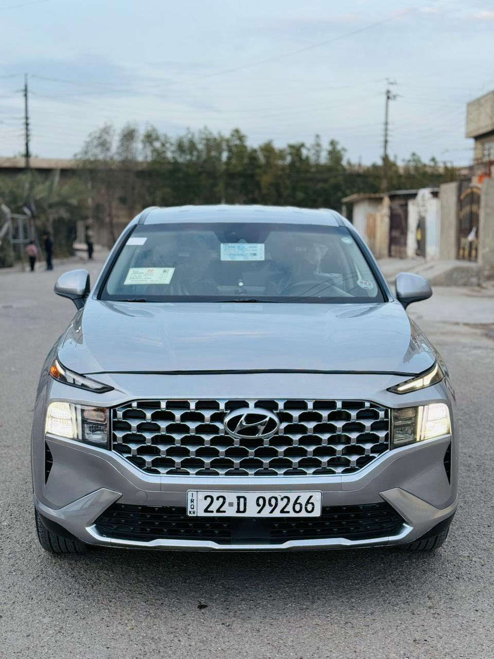 بيع_مستعجل سنتافي موديل 2022 #السعر177وأرد أمريكي حادث جاملغ وبنيد بدون دواخل بدون ايرباك ولباقي مكفول كفالة عامة ماشيه 70 الف مكينة 2500 تحكمات جيهتين 4انضمة قيادة مانع تزحلق  شاشه كبيره شاشة كامرة دوارة شاحن واير ليز تبريد قطعتين كير دكم كشنات كهرباء هيترات ويل كروم رادارات توقف ذاتي ٣ شاشات سايد بريك بصمه يو اس بي نضام قيادة ذاتي حساس خلفي وحساس امامي لد نهاري وبيهة مواصفات اكثر مكينة وكير مكفولات صدر امامي وخلفي مكفولات تخم تايرات جدد كهربائيات كلهة شغالة سياره جاهزه من كل شي اي نقص مابيهة سيارة علة وضع الشركة رقم اربيل الدولي تحويل وكاله ثانيوم وبسمي للستفسار***********عنوان بغداد حي أكد
