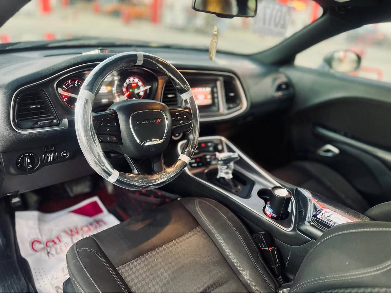 للبيع فقط .
دوج جالنجر موصفات SXT
لون مميز سمنتي 🩶
موديل 2017 ماشية 100 الف حقيقي 
گير محرك كفالة من فتح
مشدود منضومة زنون اصلي 
رقم شمالي دولي بسمي سنوية هزة رقم كلة جديد 
تخم تاير جديدويالة اصلي
سيارة بل واقع احلا من صور 
ادامة كامل امسويلها اي نقص مابي حتي جك انج طافي 
حادثها بامريكة كلش خفيف ربع جامرلغ خلفي 
بدون ارباك بجم كبس بل عراق جامرلف صاير بي رش 
فقط ول باقي مكفولة من كلشي . 
مكان سيارة كركوك 
سعر 168 بيها مجال
 
***********📞
***********📞
***********📞
كورك بيها واتساب أربيل, العراق
