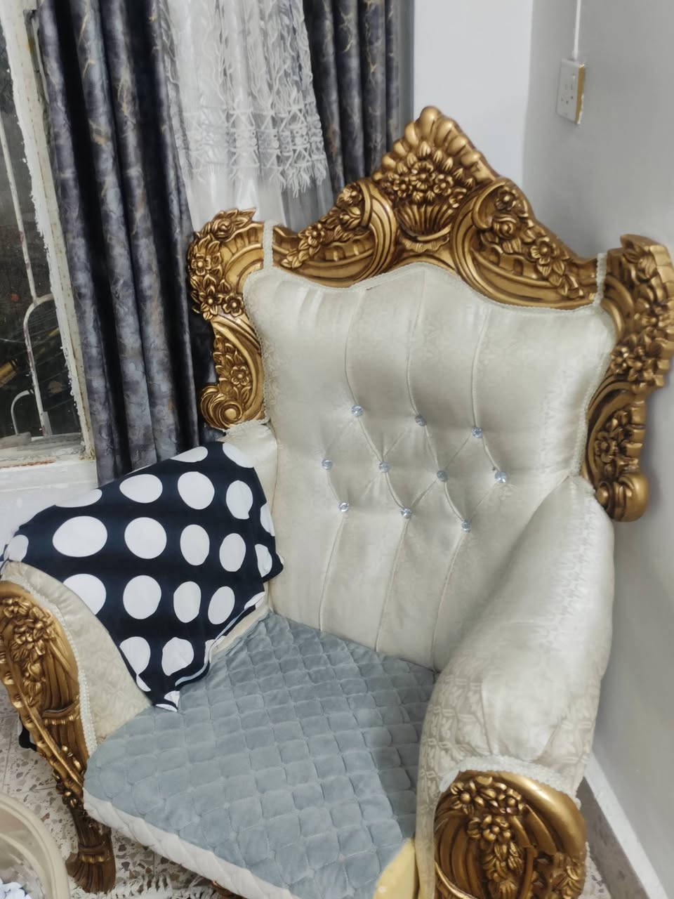 طخم مستعمل شي بسيط شبه جديد  ومعاه طبلات ثنين صغار وطبله جبيره السعر خاص.....


**إذا كنت صاحب هذا الإعلان وتريد حذفه لأي سبب، رجاءا أرسل رسالة إلى الدعم الفني**