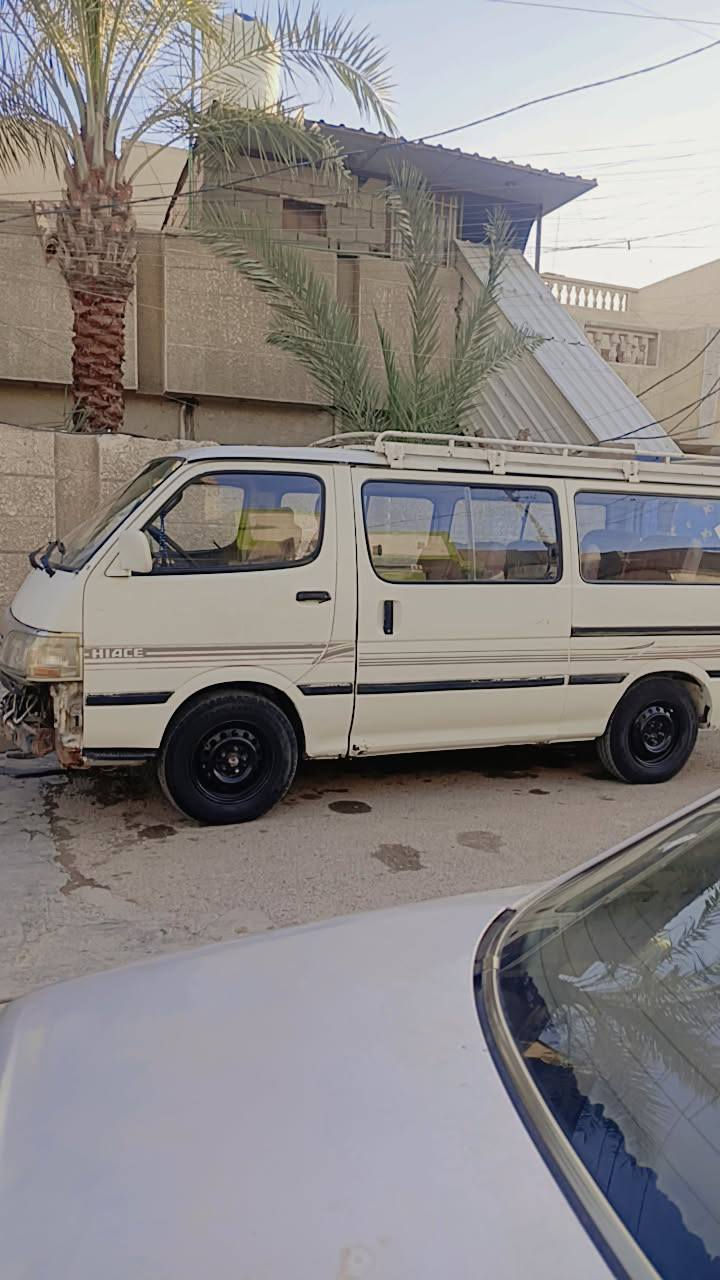 سلام عليكم هايسه موديل 1996 كير ومحرك بطه 2500
مراوس فقط ***********
