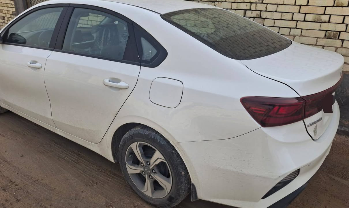 سلام عليكم (بيع فقط) 
كيا سيراتو 2022 مكفوله كفاله عامه خليجي السياره رقم بغداد  سنويه اصليه ورقام اصلي (السياره بدون تحويل)
عنوان : البصره 
السعر : اتصال أو وتساب 
رقم ***********
