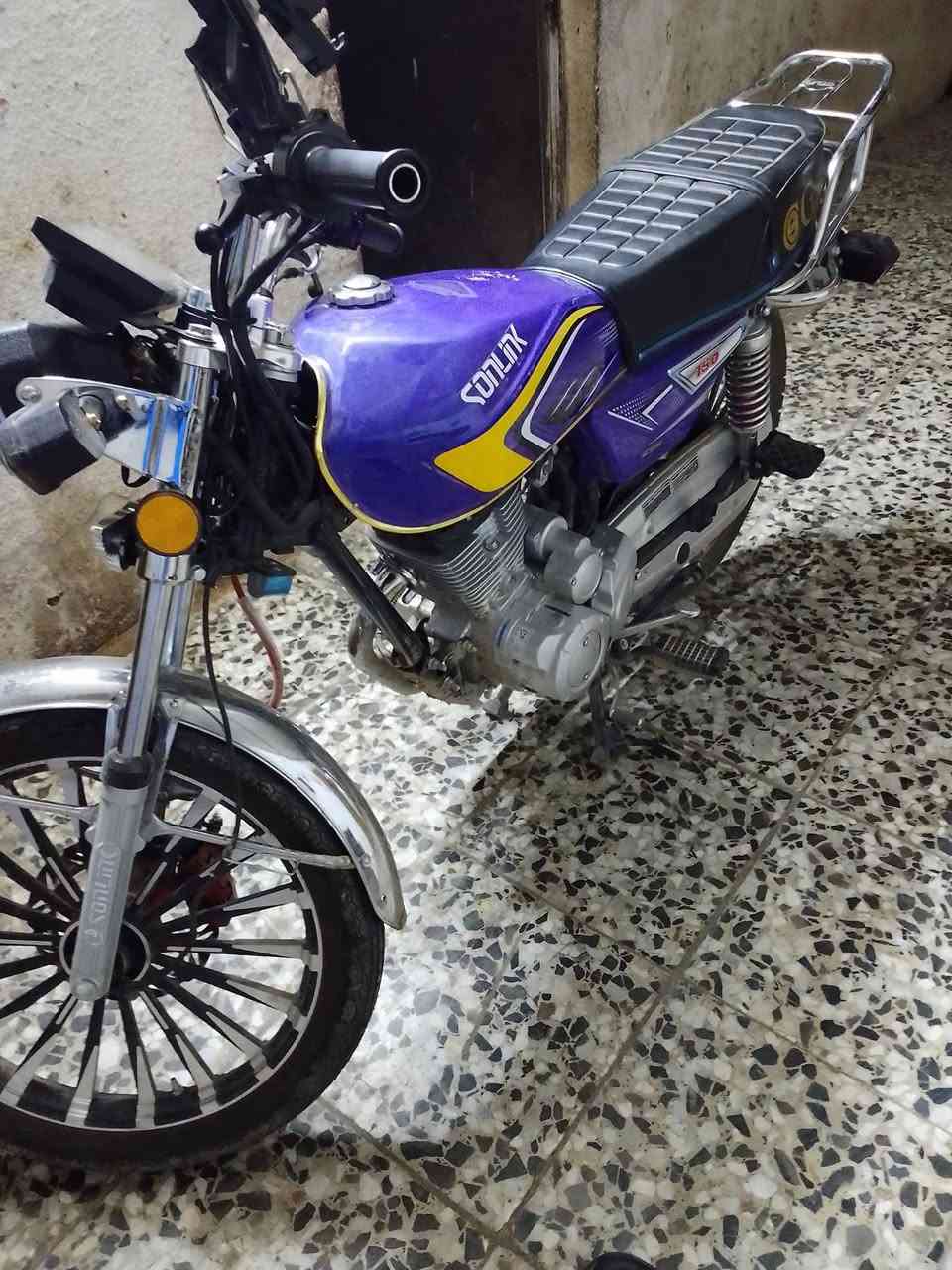 لبيع بغداد جميله اخت زيرو مستخدم قلي سعر ٨٠٠ بيه مجال قليل *********** وساب فقط

