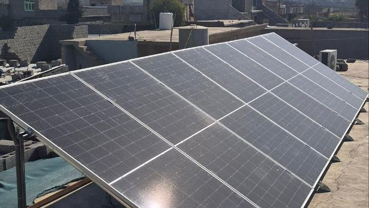 ☀️ وزەی خۆر بە کوالێتییەکی بێوێنە و گەرەنتی ڕاستەقینە!
ئێستا دەتوانیت ماڵەکەت یان شوێنی کارەکەت ڕوناک بکەیتەوە بە بەهێزترین سیستەمی وزەی خۆر، بە پارچەی کوالێتی بەرز و گەرەنتی درێژخایەن:
💎 تایبەتمەندییەکانی ئەم پۆکێجە:
• ئینڤێرتەری گۆسپاوەر (Gospower): توانای 6 کیلۆوات، لەگەڵ 3 ساڵ زەمانی گۆڕین (نەک چاککردنەوە!).
• پاتری CSA: توانای ناوازەی 16 کیلۆوات، متمانەی تەواو لەگەڵ 5 ساڵ زەمانی گۆڕین.
• لەوحەی کەنەدیان (Canadian Solar): 8 دانە لەوحەی 620 واتی بۆ بەرهەمهێنانی زۆرترین وزە لە کەمترین کاتدا.
• پەیکەری ئاسن: بەکارهێنانی ئاسنی گەلفەنایز کە دژە ژەنگ و بەرگەی هەموو کەشوهەوایەک دەگرێت.
✅ بۆچی ئەم سیستەمە هەڵدەبژێریت؟
1. دڵنیایی تەواو: گەرەنتی گۆڕین بۆ ئینڤێرتەر و پاترییەکان.
2. تەمەنی درێژ: بەکارهێنانی باشترین براندە جیهانییەکان.
3. پاشەکەوتکردن: بۆ هەمیشە لە کێشەی کارەبا و تێچووی زۆر ڕزگارت دەبێت.

📞 بۆ پەیوەندی و زانیاری زیاتر: 
0771 961 7036
0750 135 7849
0751 729 1758]
با وزەی خۆر ببێتە سەرچاوەی کارەبای هەمیشەییت! ⚡🌱
………………….
 طاقة شمسية بكفاءة عالية وضمان حقيقي!
الآن يمكنك إنارة منزلك أو مكان عملك بأقوى أنظمة الطاقة الشمسية، مع قطع ذات جودة عالمية وضمان طويل الأمد:
💎 مواصفات هذا البكيج:
• إنفيرتر غوسباور (Gospower): بقدرة 6 كيلوواط، مع ضمان استبدال لمدة 3 سنوات (استبدال حقيقي وليس تصليح!).
• بطارية CSA: سعة مميزة تبلغ 16 كيلوواط، مع ضمان استبدال لمدة 5 سنوات.
• ألواح كنديّان (Canadian Solar): عدد (8) ألواح بقدرة 620 واط للوح الواحد، لضمان أعلى إنتاجية للطاقة.
• الهيكل الحديدي: نستخدم الحديد المجلفن (Galvanized) المقاوم للصدأ والتآكل لضمان الصمود أمام الظروف الجوية المختلفة.
✅ لماذا تختار هذا النظام؟
1. ثقة تامة: ضمان استبدال مباشر للإنفيرتر والبطاريات.
2. عمر طويل: استخدام أفضل البراندات العالمية المعروفة بكفاءتها.
3. توفير دائم: تخلص نهائياً من مشاكل انقطاع الكهرباء والمصاريف العالية.

📞 للاتصال والاستفسار:
0771 961 7036
0750 135 7849
0751 729 1758
اجعل الشمس مصدر طاقتك الدائم! ⚡🌱
#وزەی_خۆر #طاقة_شمسيه #solar_energy #كوردستان #اربيل #رانيه #خەبات
