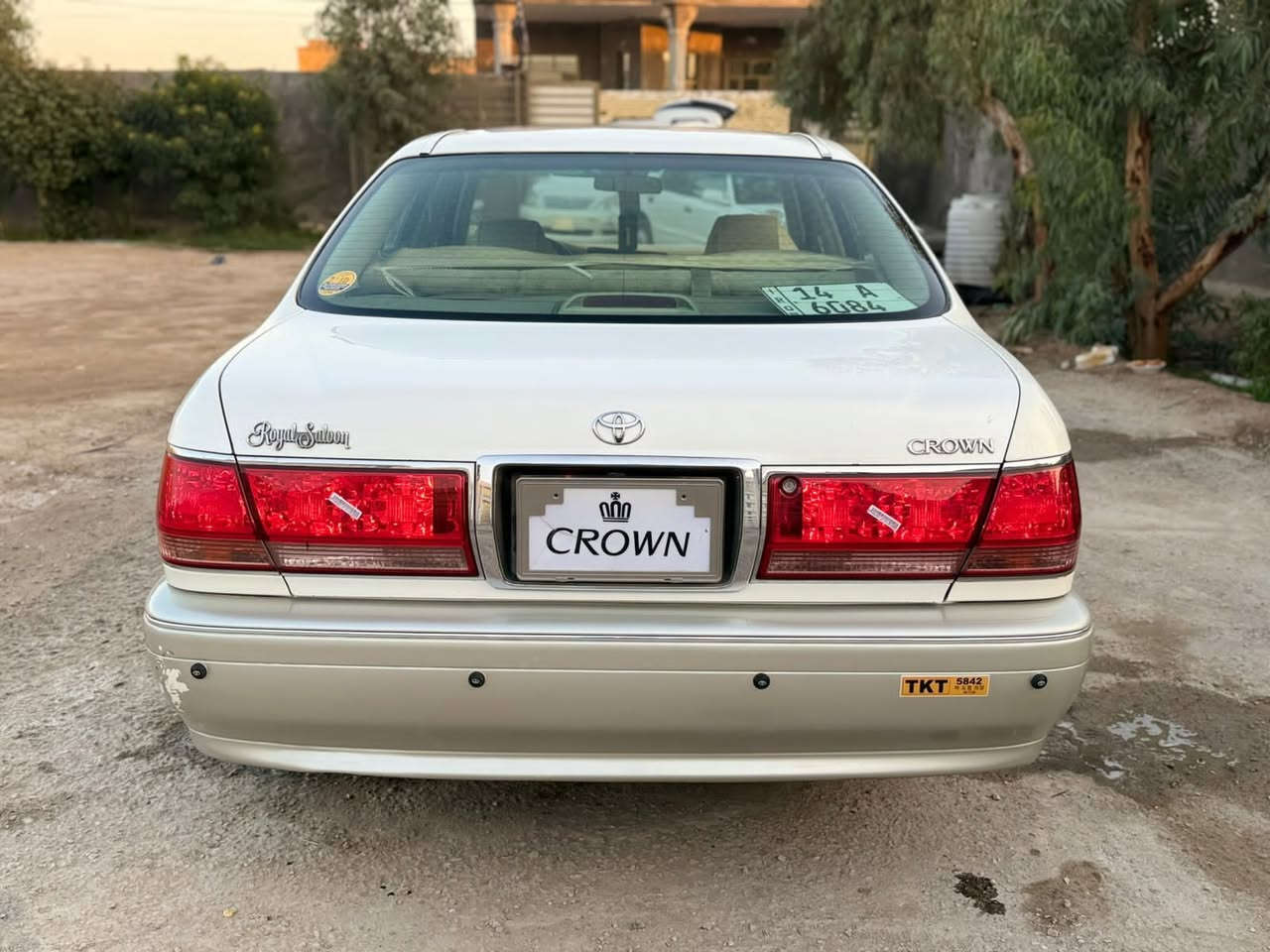 ***********
السعر 135 وبيه مجال
جنون موديل 2001اصل تحويل رقم نكليزي بصره مكفوله كفاله عامه من الضربه والكصه والنقل جثه والعيب الشرعي والاصوليات مكينه وكير جدد تخم تاير ويل جدد حداديه جديده فول عده لفتحه. 4 دكم شاصي 75 كرستال اصل تبريد قطعتين سياره جديده ماناقصه شي
