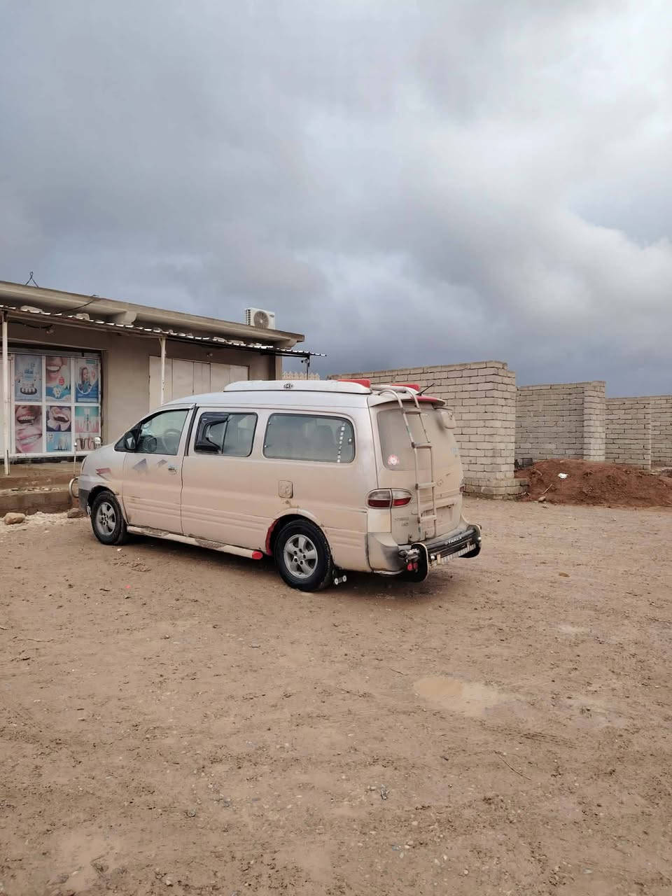 ستاركس 2007 مكلف بنشر رقم كركوك بيها اثر جراد شواصي شركه مكينه بخار  مكان الموصل رقم صاحب السياره ‏‪***********‬‏
