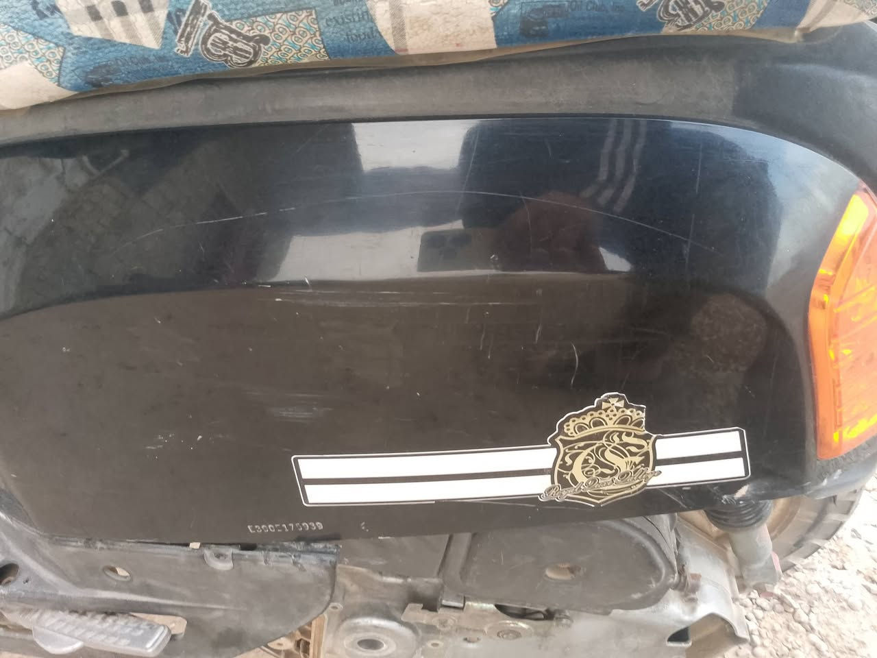 السلام عليكم ماكس بوليس كابريتر دراجة كاملة كلة شغالة كهربائيات دشبول كفرات مختمة  كله ختم واحد مطابق مديل 2008 دراجة خير من يم الله مكاني النهروان رقمي *********** السعر 450 وبية مجال
