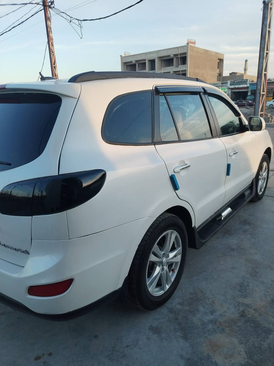 سلام عليكم سنتافي للبيع موديل 2012 وارد امريكي رقم بغداد ضررها فقط جاملغ خلفي مصبوغه عام أثر جراد مواصفات فول عدا البصمه صدر أمامي خلفي جديد تبريد قطعتين تخم تاير جديد دوشمه جديد مكينه وكير كفاله السعر 128 وبيها مجال يرهم مراوس حسب القناعه ***********
***********
