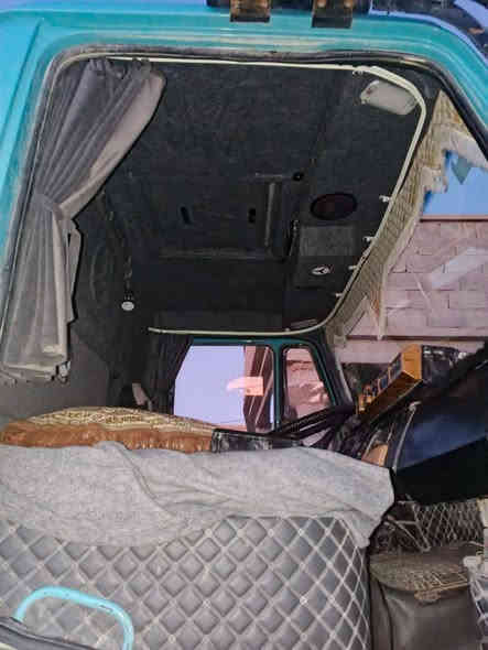 سلام عليكم البيع البي موديل 79 شاصي بلادي مكفول محرك 28محسن مكفول لاتنقيص ولاتبخير كير 25 قماره معمره جديد ع نضافه رقمه نينوى باسمي تحويل مباشر لاستفسار ع الرقم ***********///////*********** مكان الأنبار حديثه
