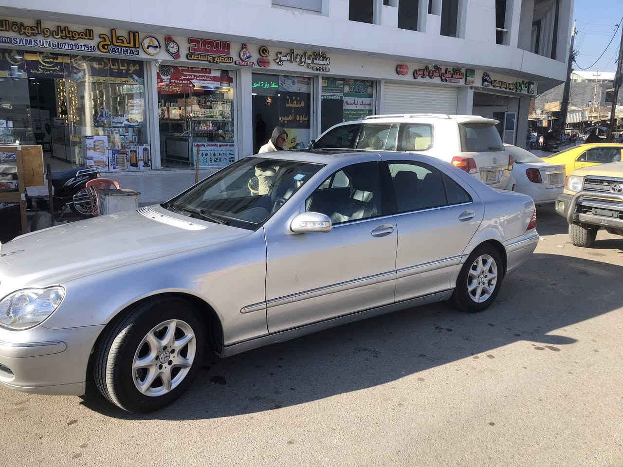 عندي هذا سياره مارسيدس خواصه موديل ٢٠٠٤ رقم بغداد بدون ضرب وبدون صبغ .السعر ١٤٠ ..موبايل *********** ديالى
