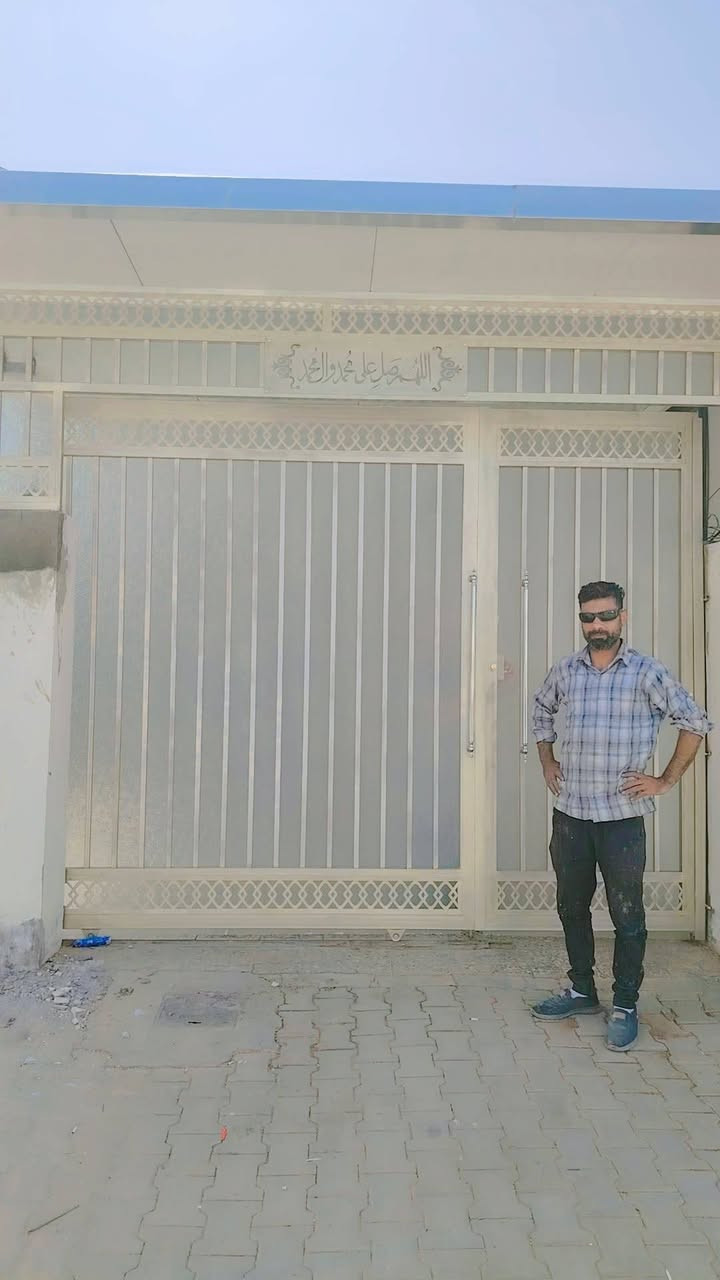 من اعمال حدادة بركات أم البنين
للاستفسار والاتصال.
***********
*********** 
مستعدون للعمل داخل المجمعات وخارجها
