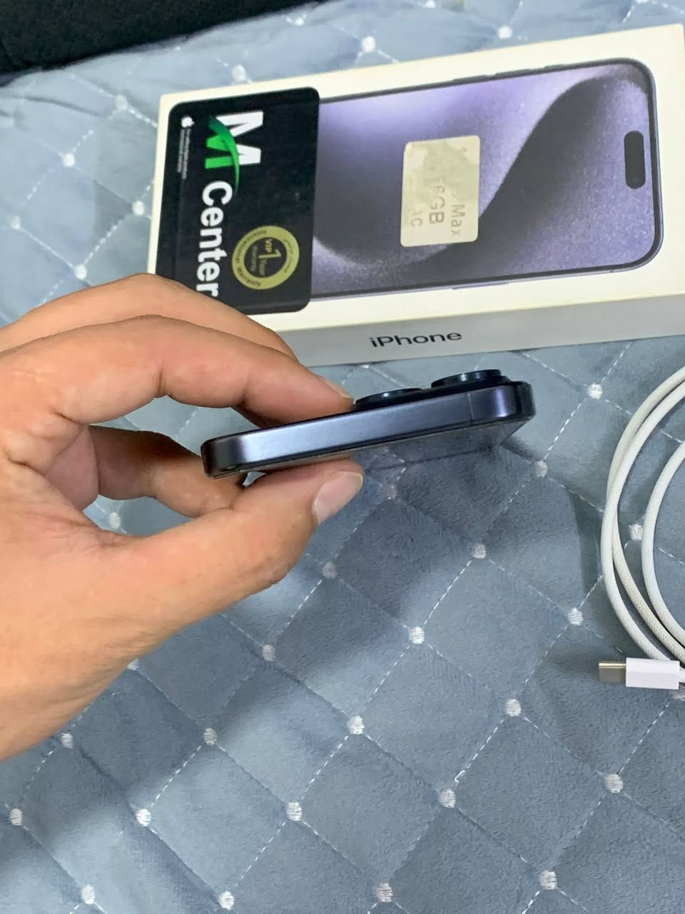 للبيع ايفون 15 برو ماكس 
نضافه فوول🔥🔥
بطاريه 87
دبلZ A 
كامل ملحقات 
السعر مليون و 50 الف وبي مجال بسيط 
للاستفسار الاتصال ع الرقم قليل متواجد فيس 

‭***********‬
***********
