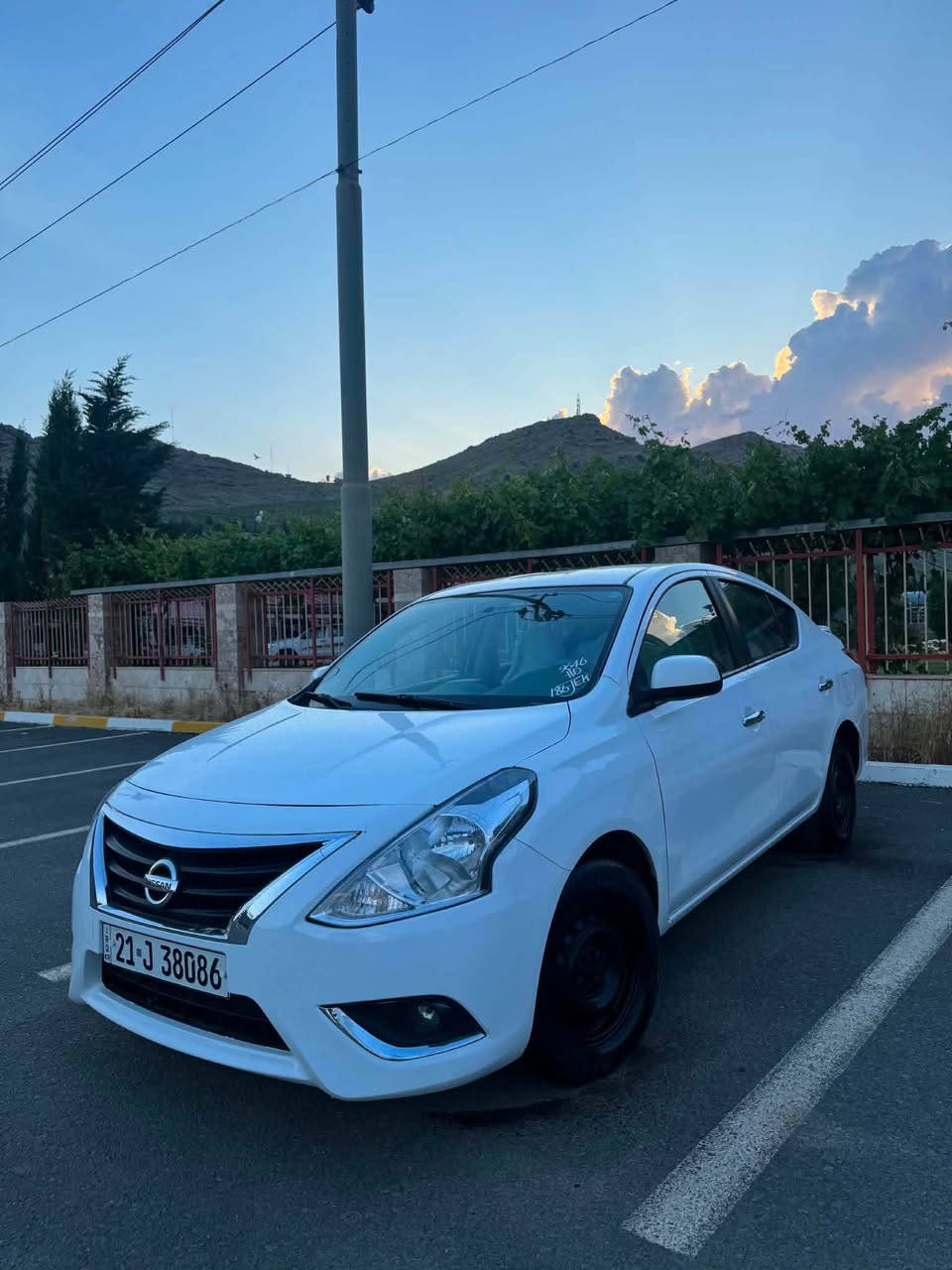 Nissan sunny 2020 
نیسان سەنی ٢٠٢٠ یەدەنیکل و جام کارەبا شاشە کامێرە چوار پارچەی بۆیاخە گێڕو مەکینەی نەکراوەتەوە سەنەوی ڕەقەمی نوێیە بە ناوی خۆمەوەیە 
شوێن ڕانیە
سحر ٨٨مجال 
0️⃣7️⃣5️⃣0️⃣2️⃣1️⃣7️⃣8️⃣3️⃣0️⃣3️⃣ whatsapp-viber رانية, السليمانية

