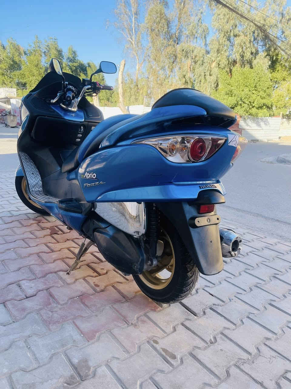 سلام عليكم فورزه 09 كرستال 7گير 4 تحويلات سعره مليون و ميه كفاله عامه جيب فيتر و افحص  مكاني بغداد الحسينية ***********
