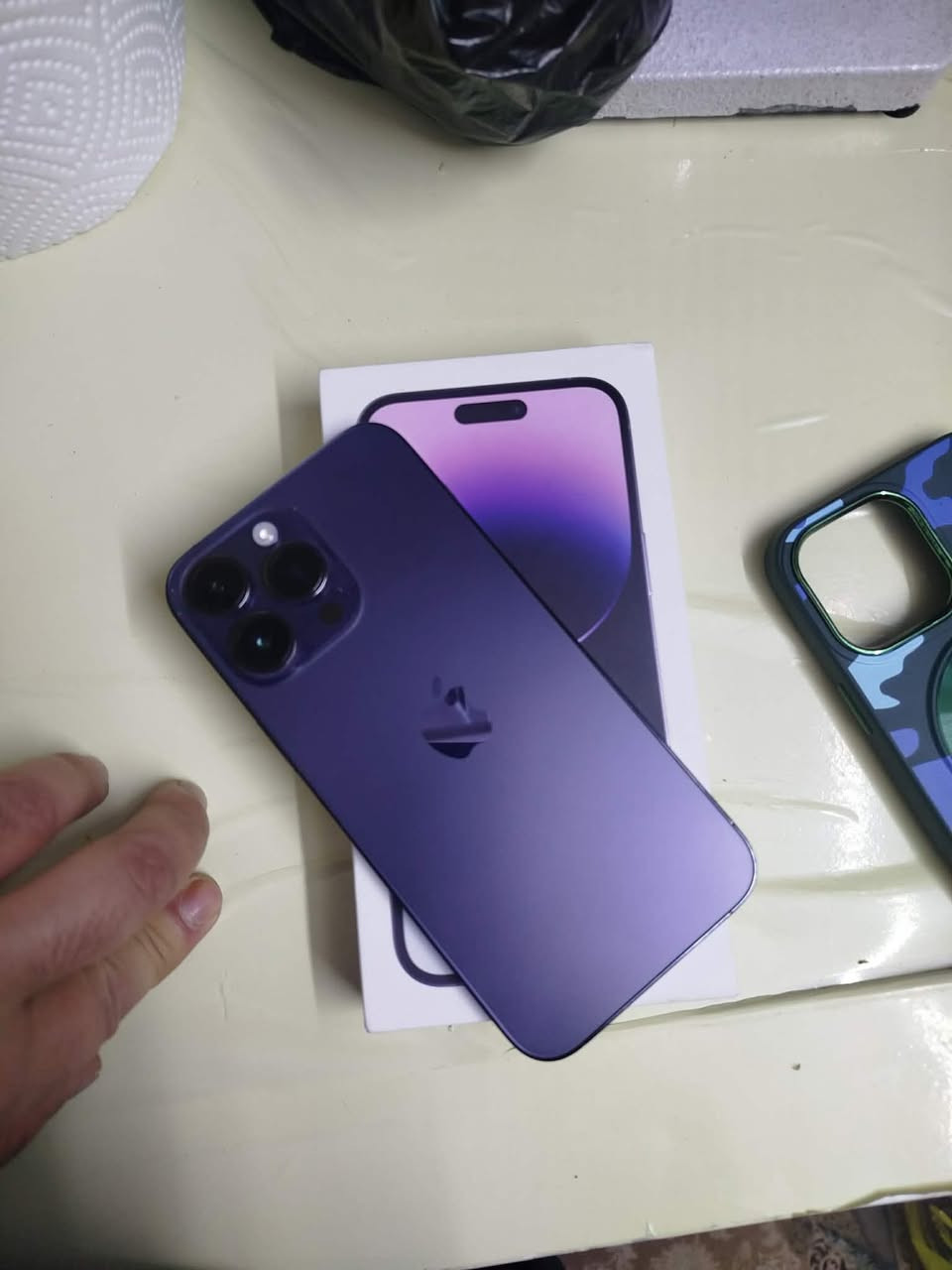 رجاءا رجاءا رجاءا ما تشتري لا تعامل ولا تنطي كلام حجز ما عندي
للبيع ايفون 14 برو ماكس ذاكره 128 بطاريه 75 شرط الحاسبه ما مفتوح ماستر كارتون موجود ويه كفرين هديه شخط ما ب

السعر السعر 650 قفل ما تشتري لا تطب خاص او لا تخابر 

***********
