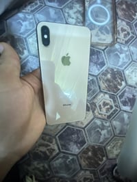 آيفون اكس ماكس • ٦٤ • بطارية ٦٧٪