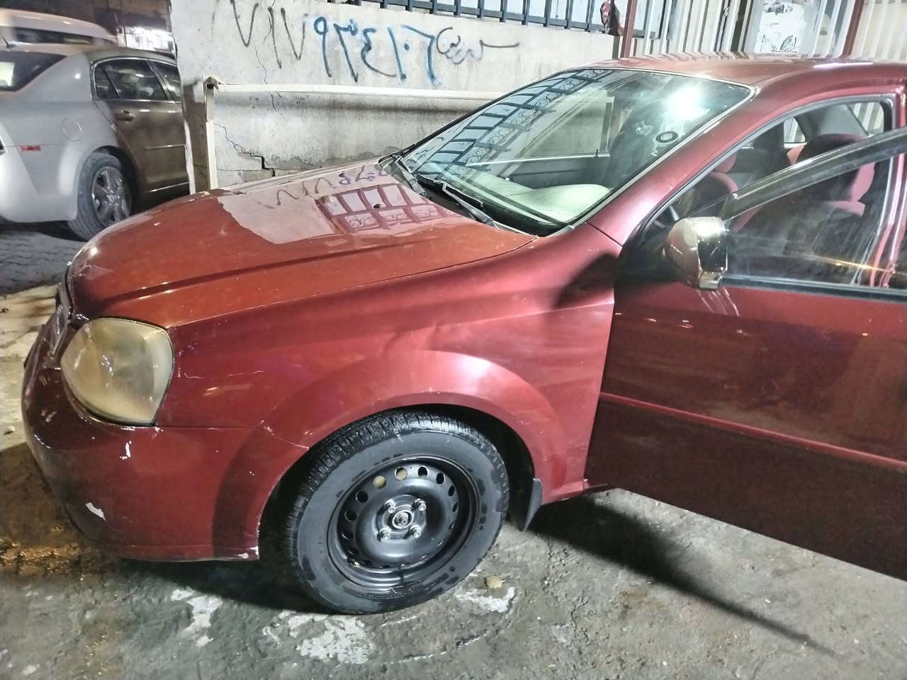 السلام عليكم
اوبترا ٢٠٠٥ للبيع مصبوغة حزام للجمالية
السعر ٥٥ للاتصال ***********
