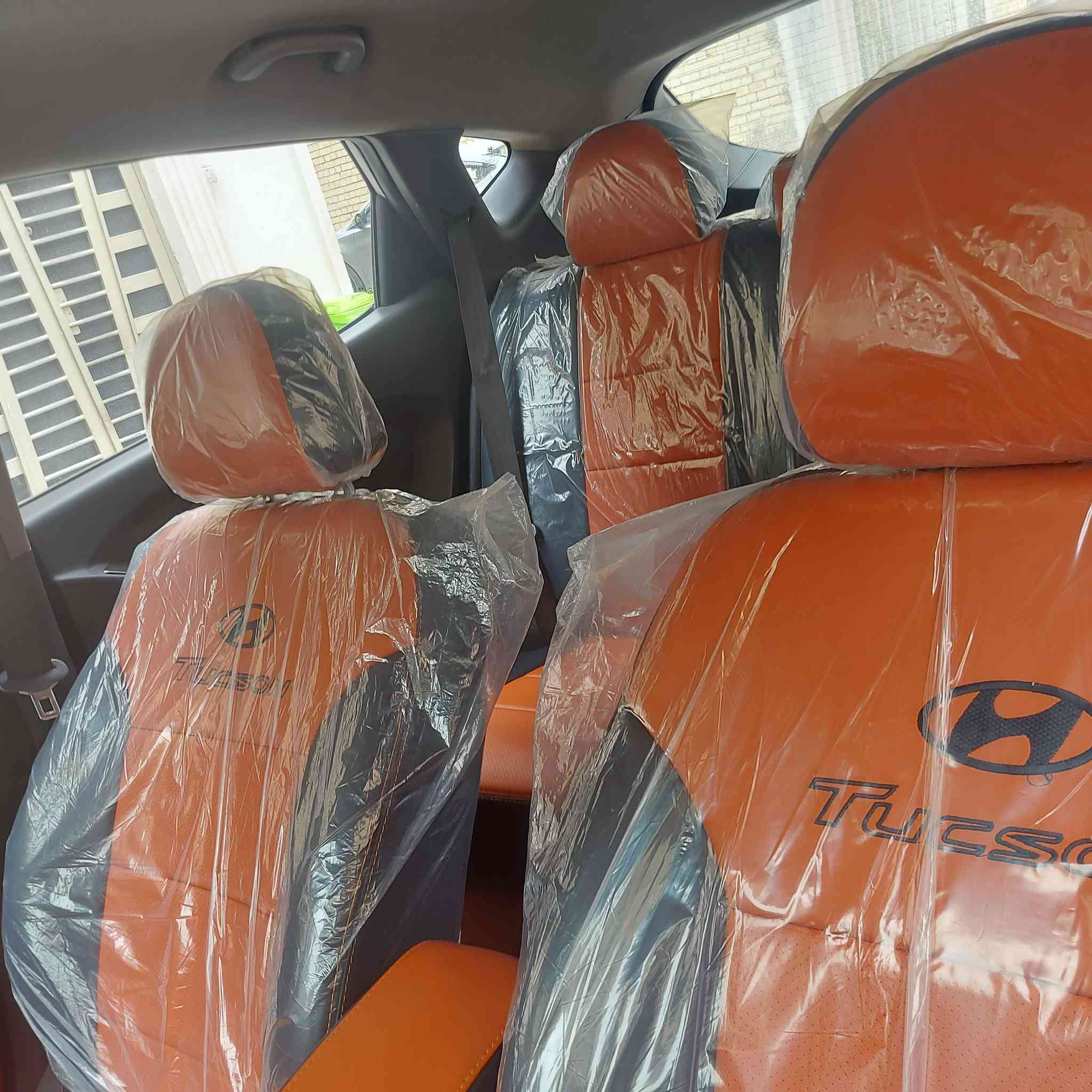 السلام عليكم توسان ٢٠١٣ خليجي رقم بغداد ماشي ١٦٧ محرك ٢٤٠٠  عنوان بغداد الشعله دوشمه جديده وارضيه هم ومسوي يدامه ع مكينه  رقمي *********** السعر   ١٣٥
