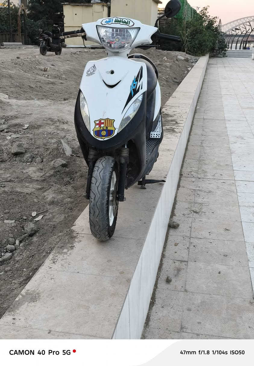 سلام عليكم ماكس عدله كله اصلي كفرات وضفيره جديده عوزهه بس سلف  مفتوحه ولفات 650 حي الشهداء ***********
