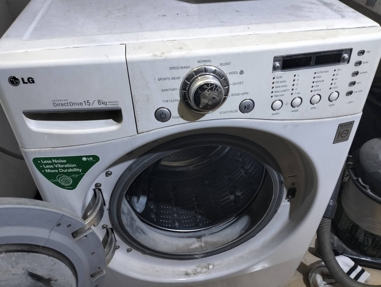 ٢٢٥ الف غساله فول اتوماتيك نوع الجي ٨كيلو استخدام شخصي نظيفه جداً عنوان زيونه


**إذا كنت صاحب هذا الإعلان وتريد حذفه لأي سبب، رجاءا أرسل رسالة إلى الدعم الفني**