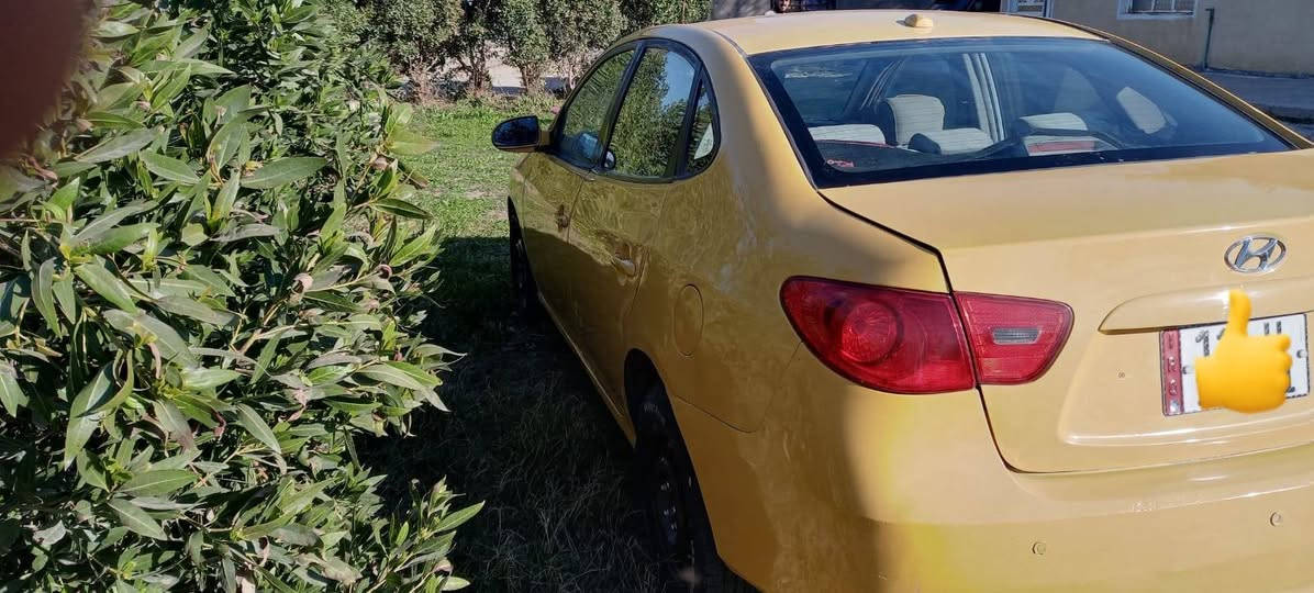 سلام عليكم ورحمة الله وبركاته
. النترا مقدس 2007 امريكيه رقم بغداد انكليزي سياره
خير من الله مكينه كير صدر تخم تاير كله جديد  السياره كير عادي بيهة طخه بل البجم ومصليحيهة وبيهة طخات بسيطه ومصلحه سياره جهازة كبل لشارع ربع مذب عليهة السعر (78)وبيهة مجال حك الجيه
رقمي
***********
***********
كورك وتساب فقط
